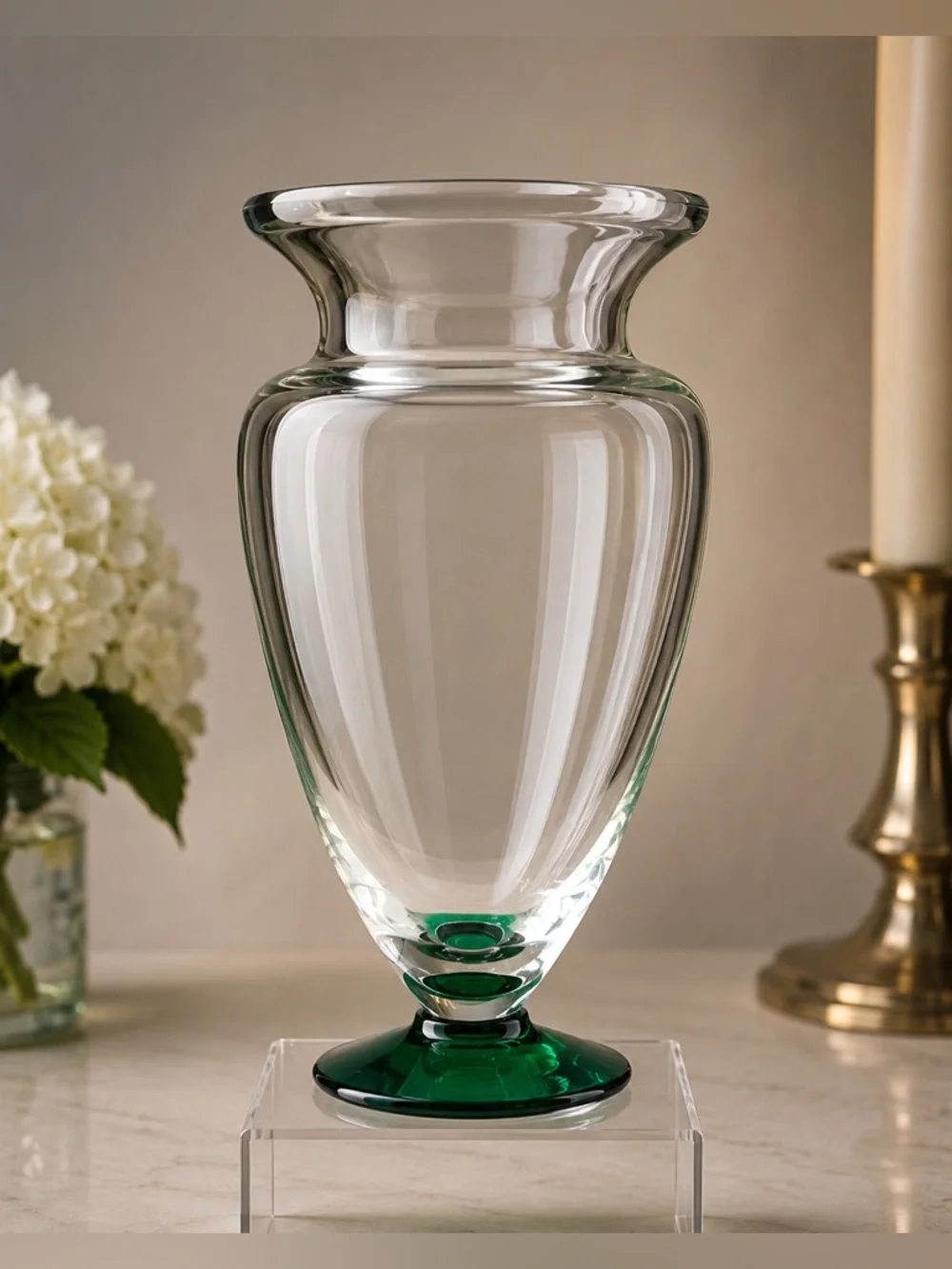 🔍 Large Vintage Clear Glass Vase w/ Emerald Green Foot Elegant Footed Art Glass